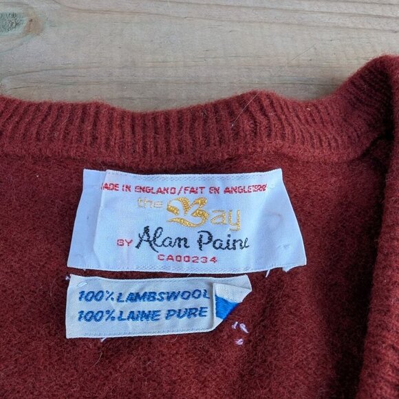Vintage 70s The Bay by Alan Paine Lambswool V Neck Sweater - Picture 2 of 5